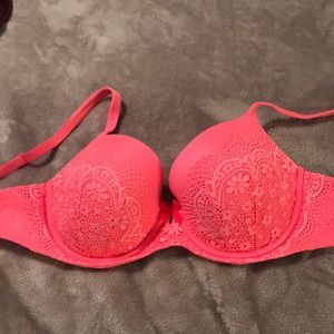VS Body by Victoria lined Demi, 34DDD